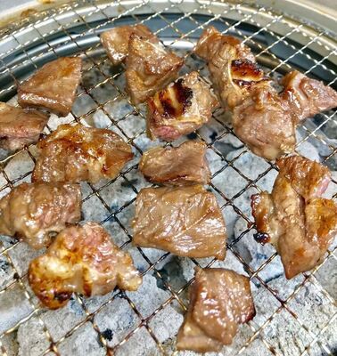 Uniform Grid Gaps SS Barbecue Cooking Mesh Ensures Even Food Heating