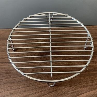 Rustproof And Durable SS Grilling Mesh Mat Uniform Mesh Holes