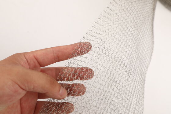 Precision Uniform Mesh Aperture Metal Knitted Net Easy To Cut