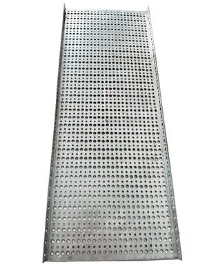 Customization Logo & Pattern Perforated Metal Screens Meet International Standards