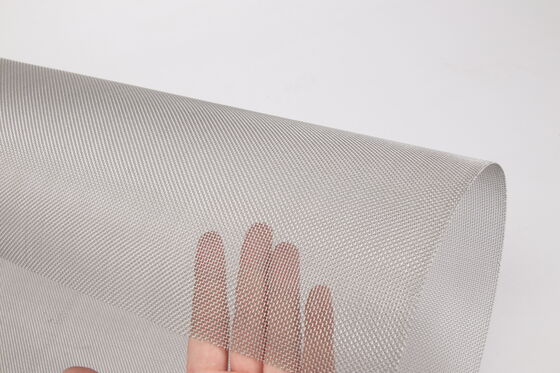 Firm Connection Points Stainless Steel Mesh Light Weight But Strong