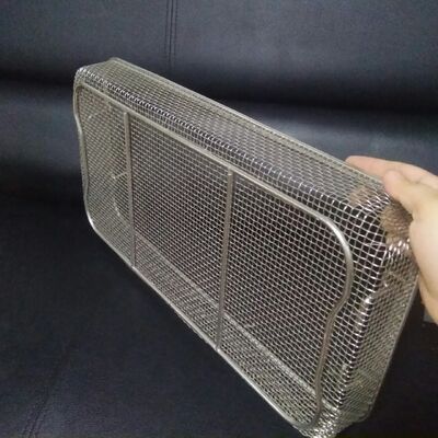Ergonomic Grip Handles Wire Mesh Basket Industrial Grade Quality