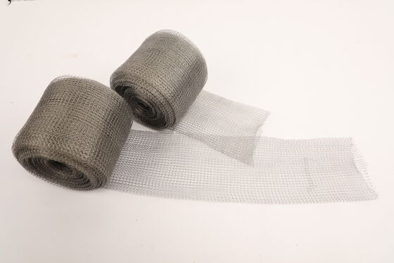 Anti Clogging Feature Interwoven Knitted Wire Flat Or Rolled Type