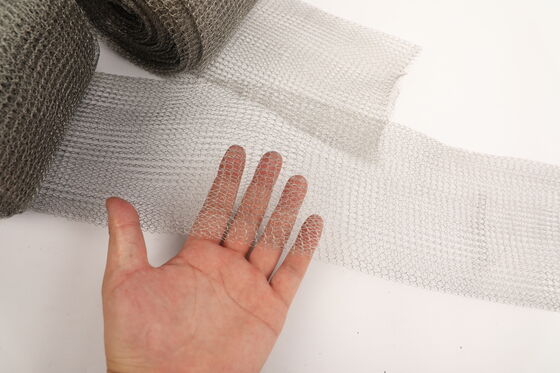 Anti Clogging Feature Loop Knit Wire Mesh Chemical Resistant