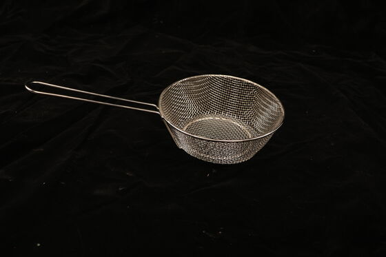 Reinforced Welded Joints Wire Basket With Handle For Easy Carrying
