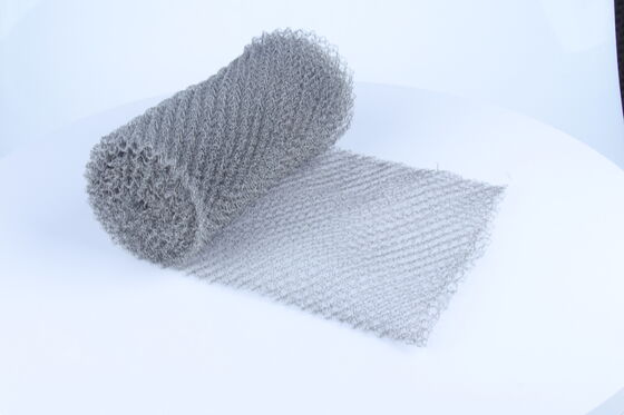 Excellent Thermal Conductivity Knitted Wire Mesh Smooth Hole Inner Walls