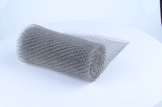 Flat Or Rolled Type Knitted Wire Mesh Strong Shock Resistance